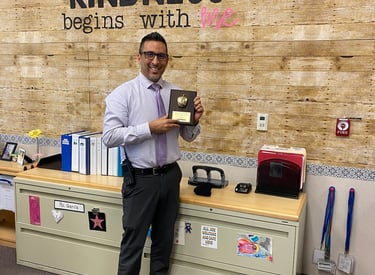 2021 Elk Grove Education Superhero Award sponsored by Huntington Learning Center
