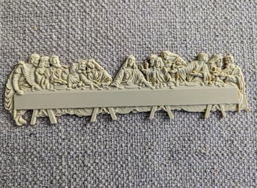 a 3d print decoration of last supper for a gift