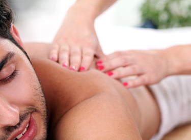 Golden Dreams Spa Rejuvenating Massage Facial