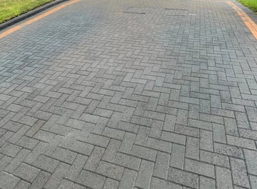 Outdoor Cleaning Services Fife - residential driveway power washing services