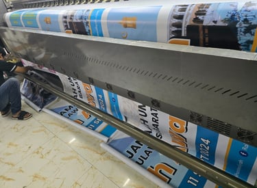 Cetak Digital Printing Spanduk di Dundung Print Makassar