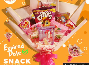Custom snack bouquet gift featuring Choco Chips, Yupi gummies, and Nabati wafers wrapped in elegant paper.