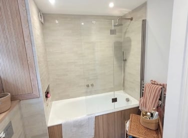 Shower Glazing and bathroom refurbishment by Roman Refurbs in Cheshunt UK