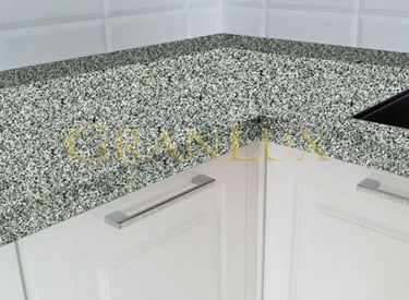 Стільниця з покостівського граніту