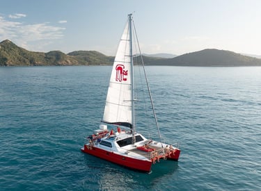 Whitsundays Sailing Adventure — Australia