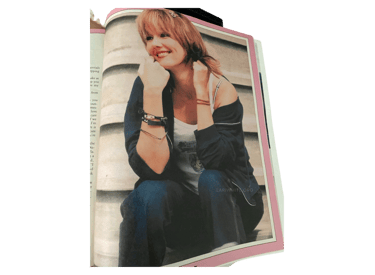 Lari White in Country Weekly Magazine