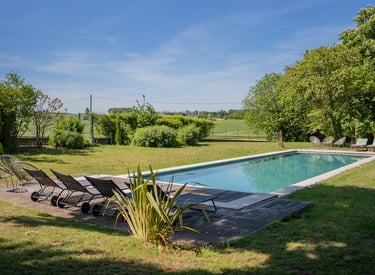 piscine château de marrets