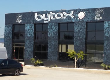 a car parked in front of a building