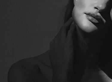 Face lift face tightning procedure operation illustration at Macys Plastic Surgery in Manchester