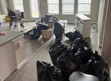House full of junk in Stone Oak