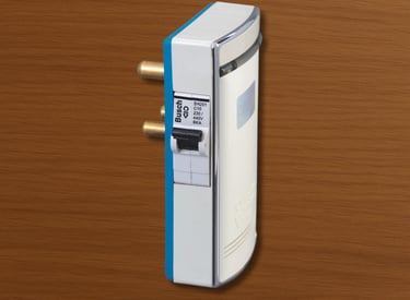 3 pin plug-in circuit breaker - Bush Pakistan