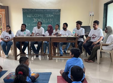 donoriam team at school