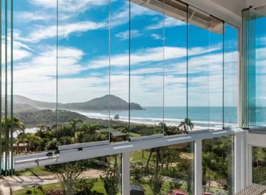 Envidraçamento de Sacadas na Barra da Tijuca Recreio e Jacarepaguá RJ.3