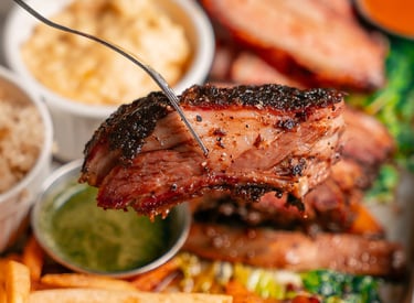 dine in bbq restaurants near me