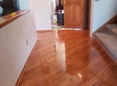 Red oak hardwood flooring