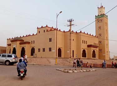 A view of the mosque at M'hamid El Ghizlane