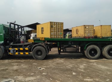 logistik container trailer 20 feet 40 feet 45 feet