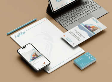 Papelaria com identidade visual criada pela Delinear para Studio Novare