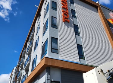 Channel letter installation in Fremont, CA commercial property