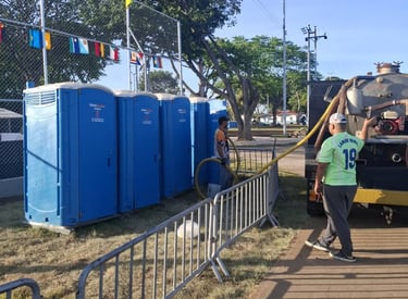 Baños portátiles instalados para un evento en Venezuela