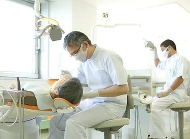 manodental clinic and impalnt center