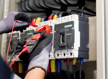 Medicion de circuitos con el polimetro.