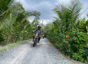 Tour de moto lors d'un voyage à deux-roues au Vietnam