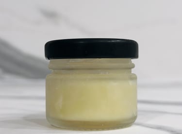 šaldytas bičių pienelis - frozen royal jelly