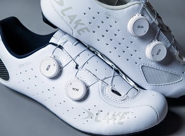 Lake cycling shoes