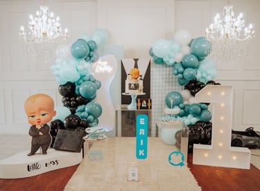 Decoração personalizada para aniversários - Só Pula, Eventos, Animação e Catering