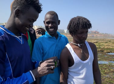 "THIS JUNGO LIFE" takes us inside the lives of young refugees and asylum seekers from Sudan, living on the streets of Morocco