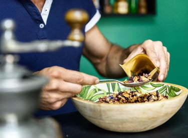 Une boutique zen avec des préparations d'herbes maison