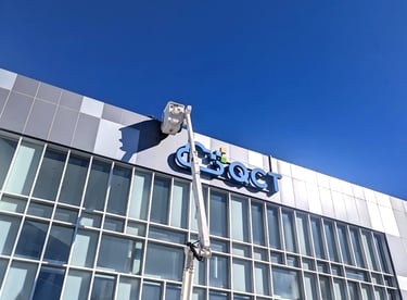 Commercial building sign repair in San Jose, CA for QCT