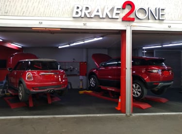 Diagnóstico de frenos de un Mini Cooper y Land Rover en el Servicio especializado Brake2one