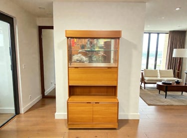 Mid Century vintage Turnidge of London teak bar cabinet with drinks display and integrated light, retro 1960s design