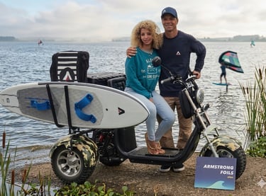 scooter électrique wingsurf 3Roues.com sur la plage / modèle : ROMUALD MAMADOU