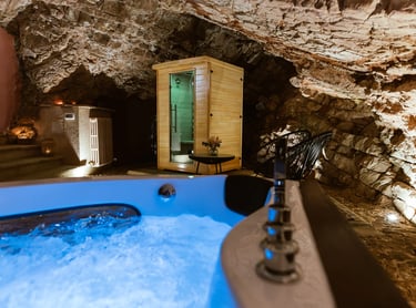 grotta benessere privata di casa di lucy spello