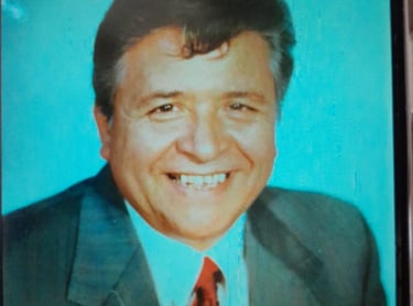 Ramón Héctor Romero - Escritor, Peluquero, Museólogo