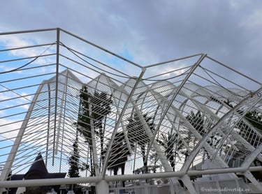 Umbracle de la Ciudad de las Artes y las Ciencias en Valencia.