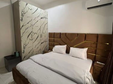 Standard Single Rooms