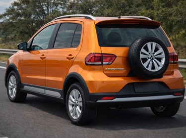 VW CrossFox usado traseira em destaque com estilo aventureiro e robusto