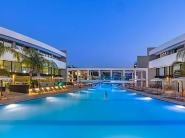 Virginia Family Resort main pool view