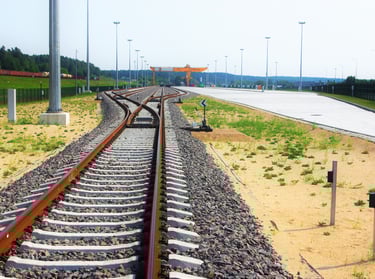 ASMENŲ, DIRBANČIŲ PAVOJINGOJOJE GELEŽINKELIO ZONOJE, MOKYMAI