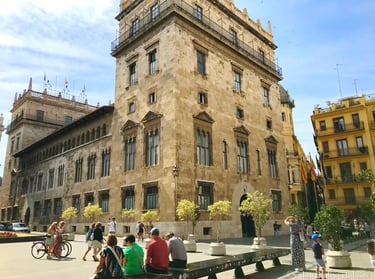 Fachada de la Diputación de Valencia