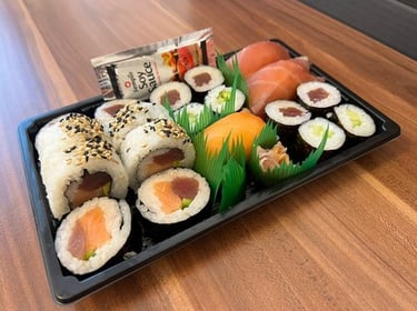 tuna salmon sushi