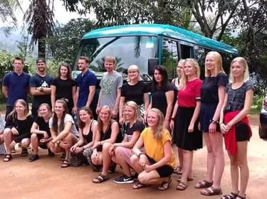 We provide best transport for tourists with unlimited milage