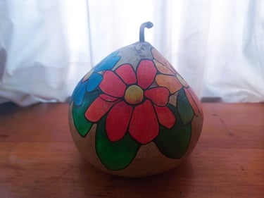 Güaje con flores fosforescentes