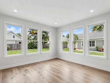 Seamless HDR and Flambient blended real estate interior, perfectly exposed windows, natural light, clean architectural photography, sharp focus