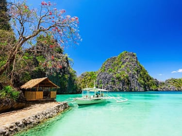 Experience local living and stay in native huts coron island palawan philippines