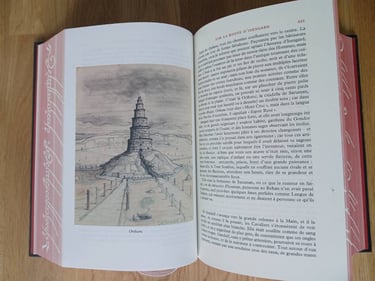 pages de l'édition collector de "le seigneur des anneaux"